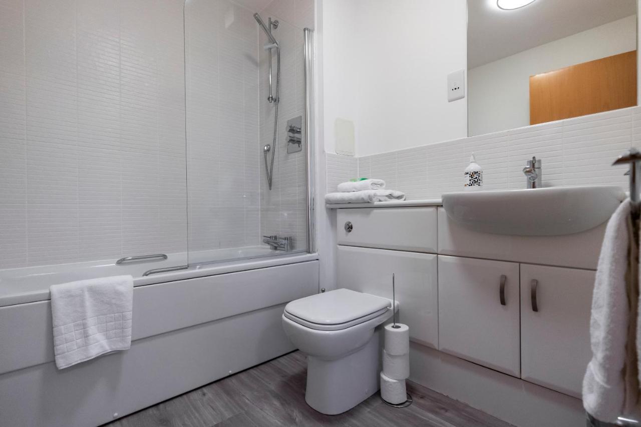 Apartment Parkhill Luxury Serviced - Hilton Campus *