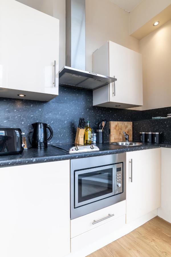 Victoria Court -