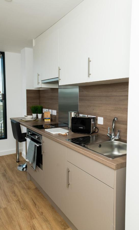 Chic And At The Point In Apartment