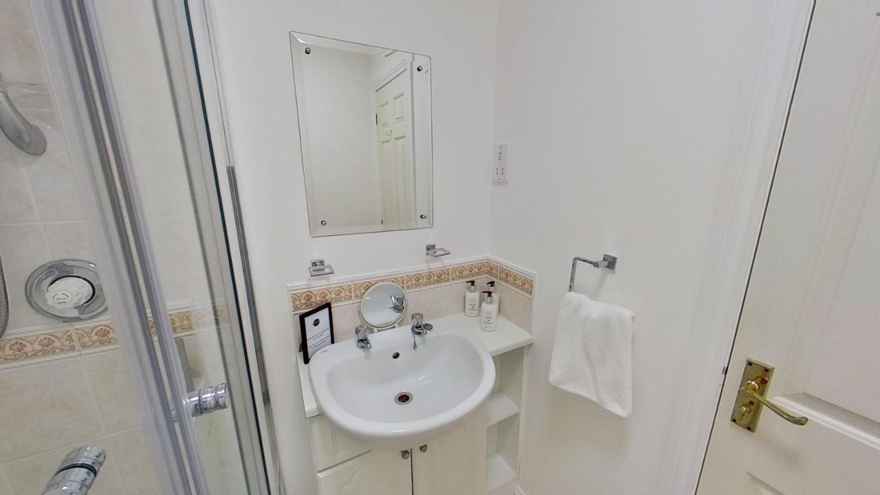 Apartment Orange Beechgrove Gardens