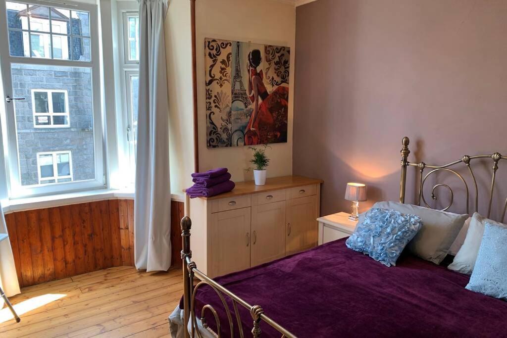Apartment Spacious 2 Bedroom In Aberdeen