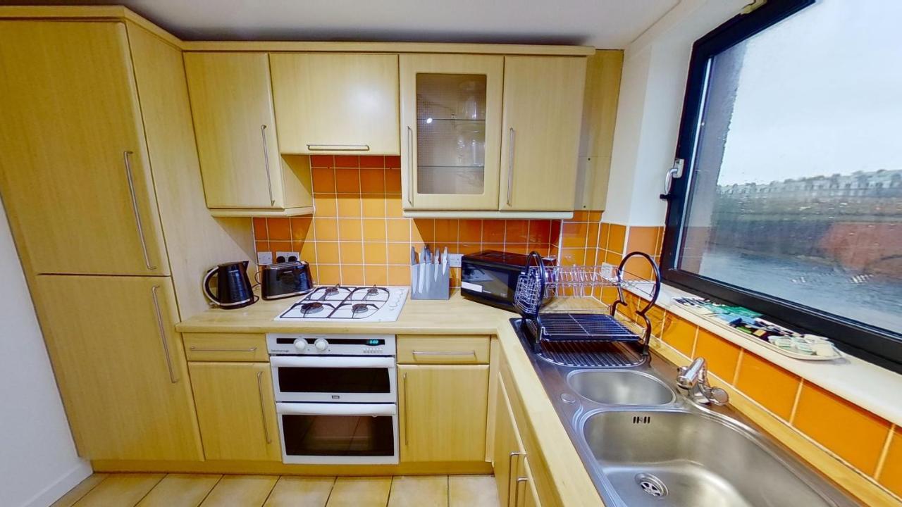 Orangeapartments Riverside Drive,5 Minutes From Centre Apartment *