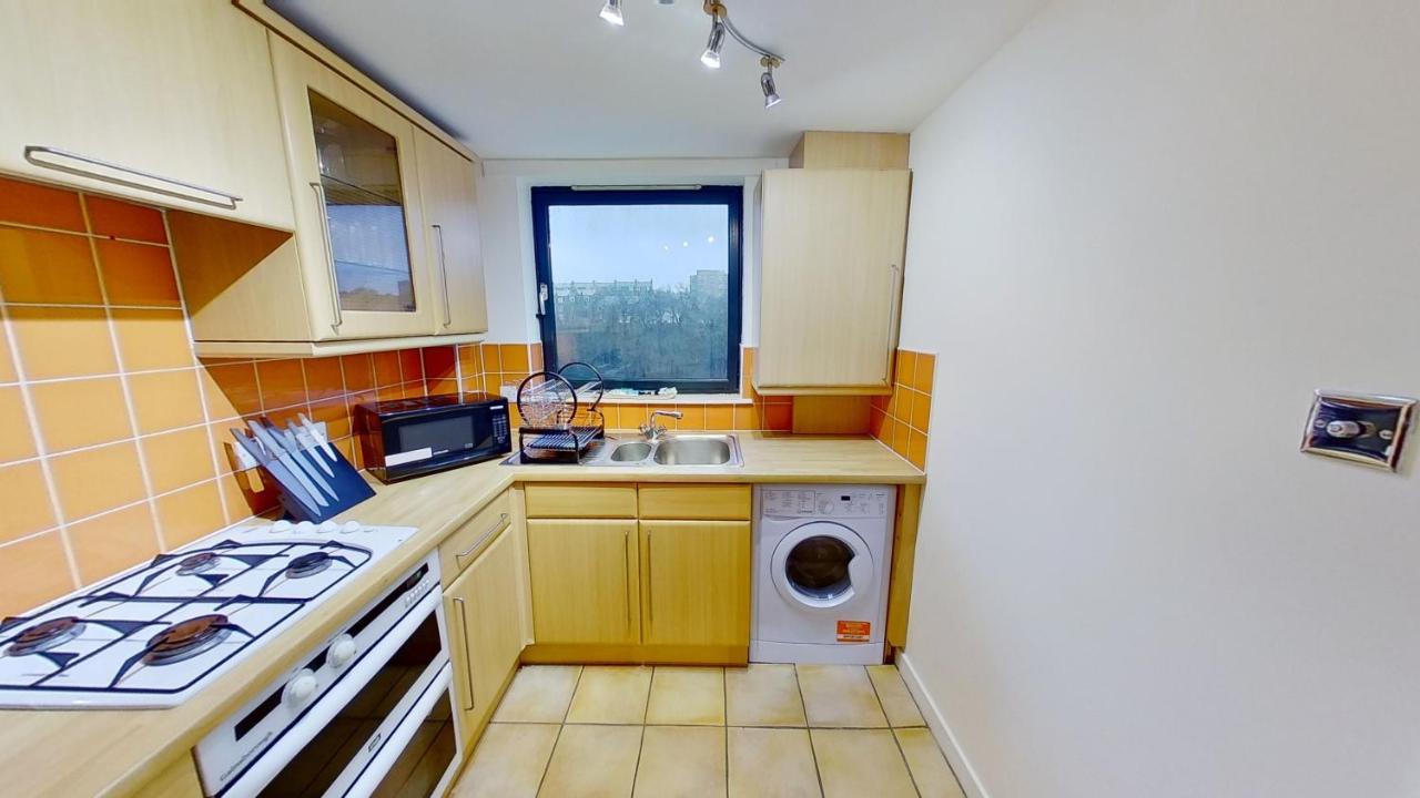 Orangeapartments Riverside Drive,5 Minutes From Centre