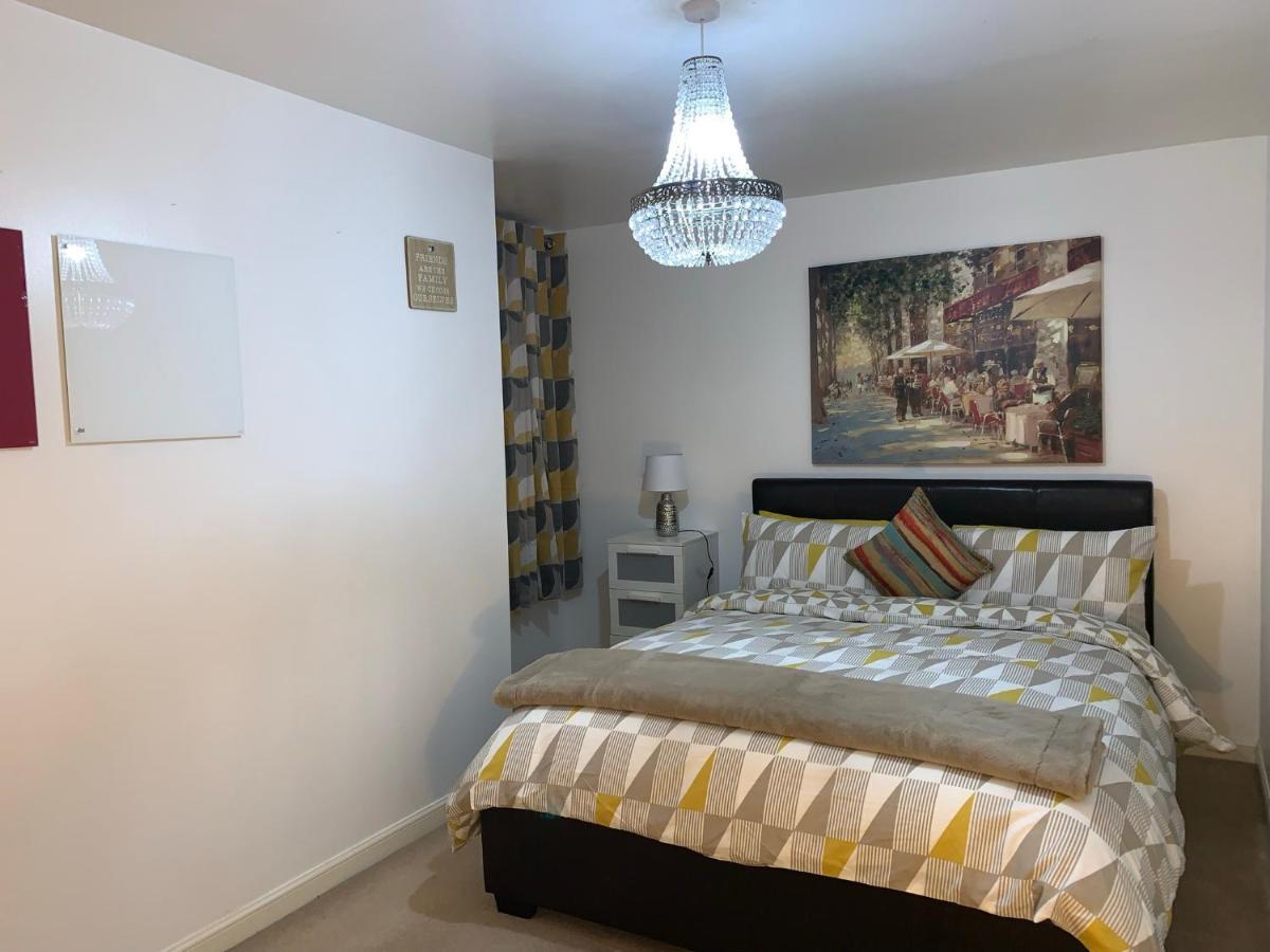 Holland Drive 2 Bedroom Flat Apartment Aberdeen