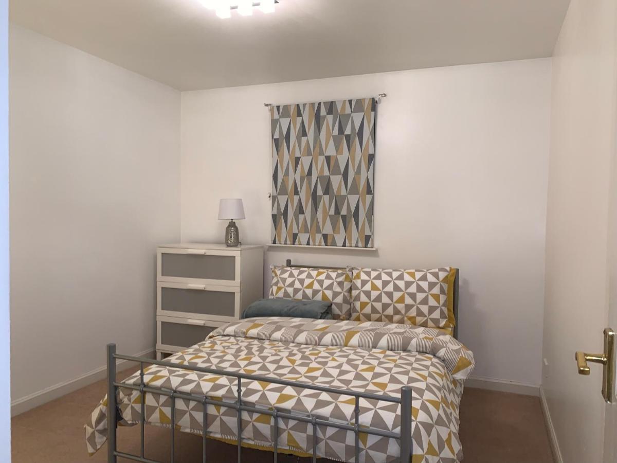 Holland Drive 2 Bedroom Flat Apartment Aberdeen