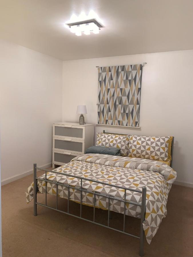 Holland Drive 2 Bedroom Flat Apartment Aberdeen