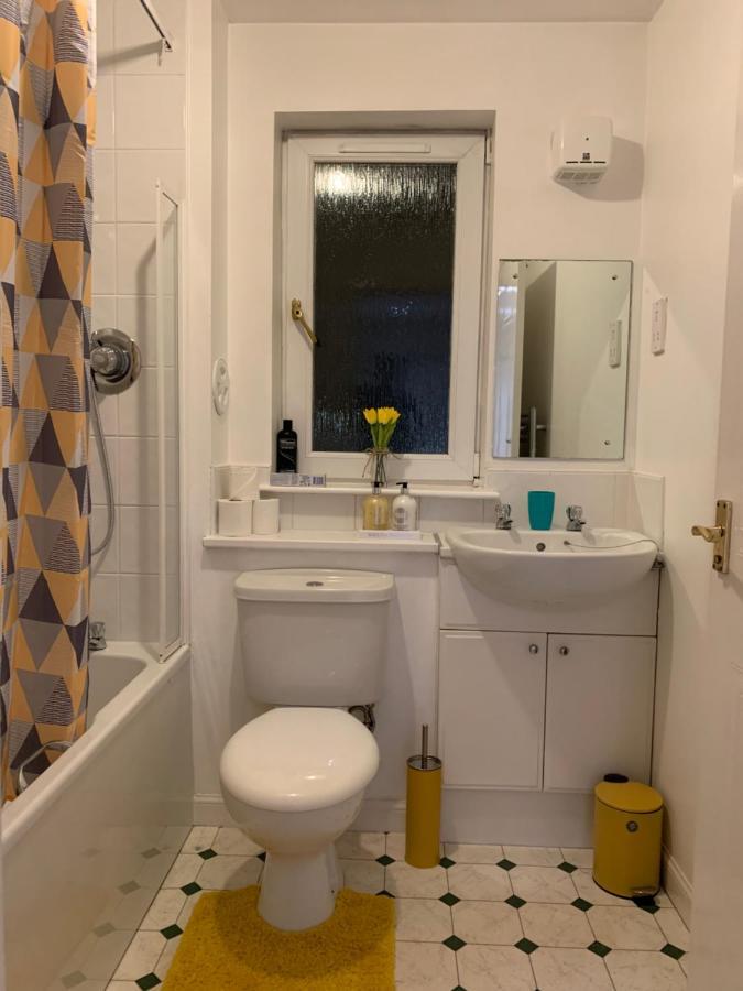 Holland Drive 2 Bedroom Flat Apartment Aberdeen