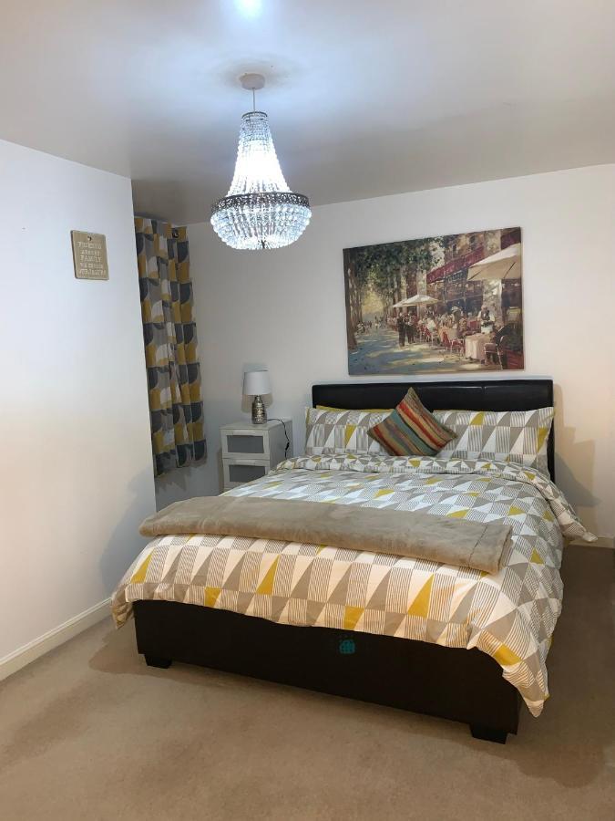 Holland Drive 2 Bedroom Flat Apartment Aberdeen
