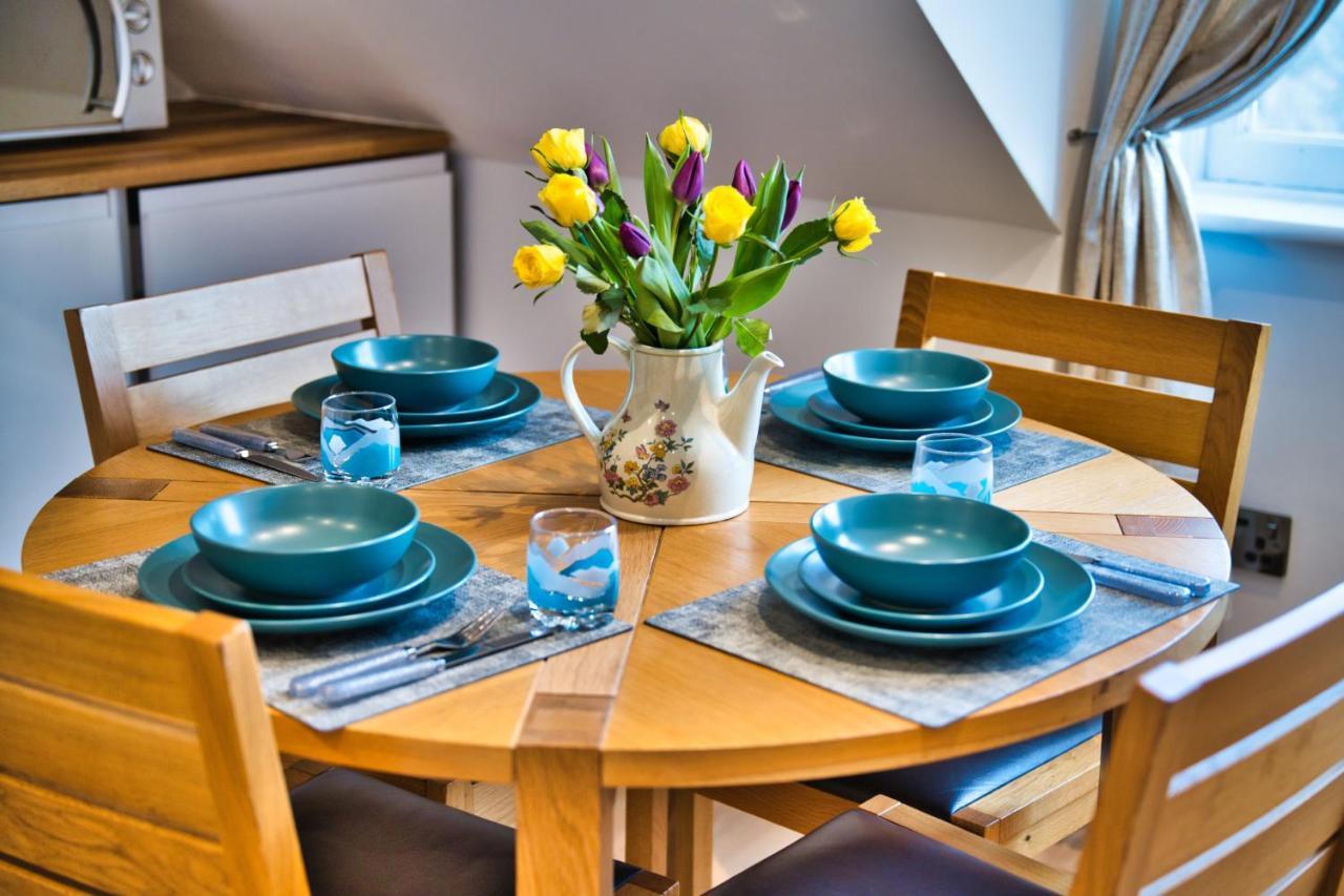 Modern & Cosy In The Heart Of The Historic Old Town Of Aberdeen, Free Wifi, Free Parking * Aberdeen