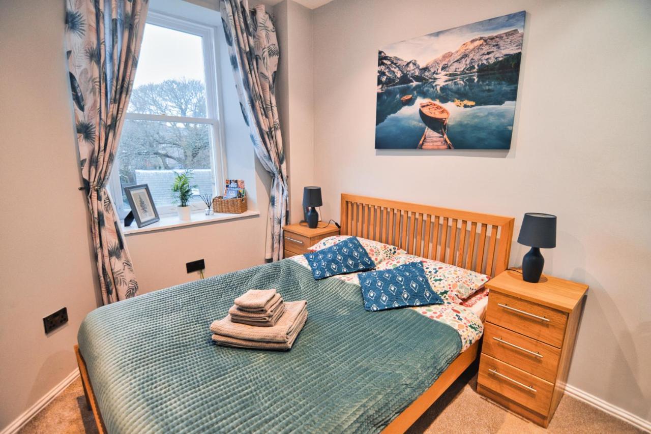 Modern & Cosy In The Heart Of The Historic Old Town Of Aberdeen, Free Wifi, Free Parking