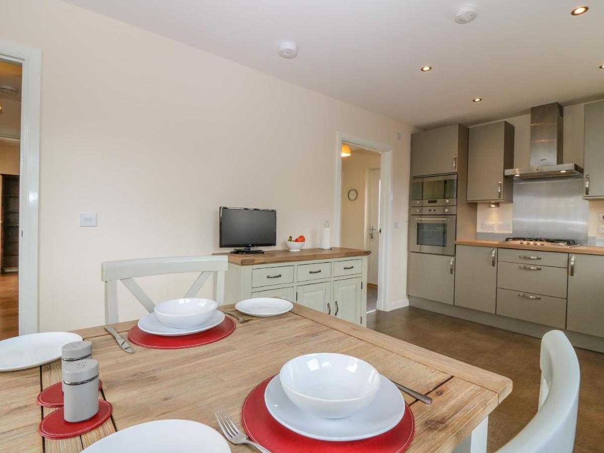 10 Goodhope Gardens