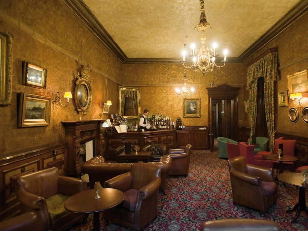 Macdonald Norwood Hall Hotel