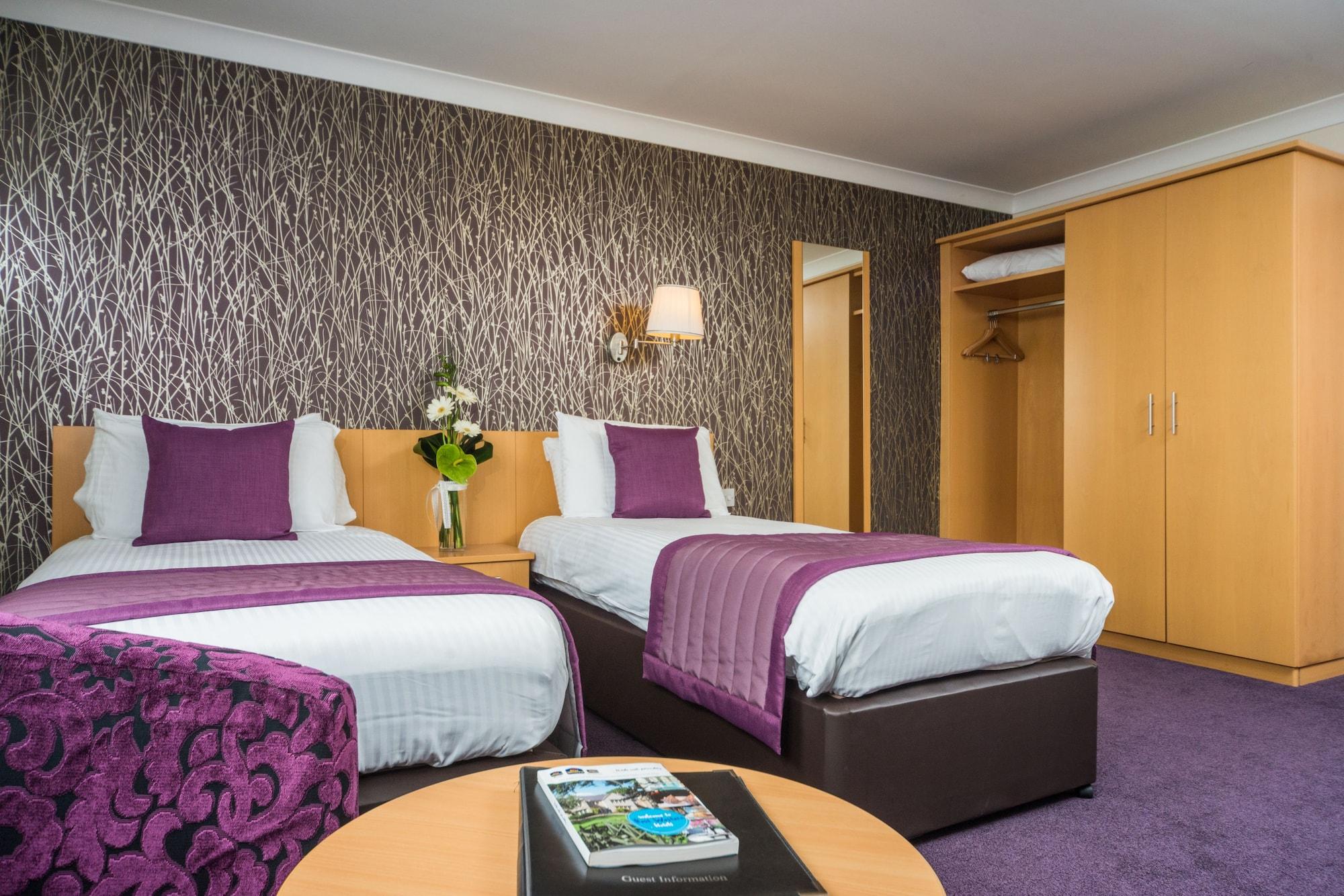 Hotel Sure By Western 3*