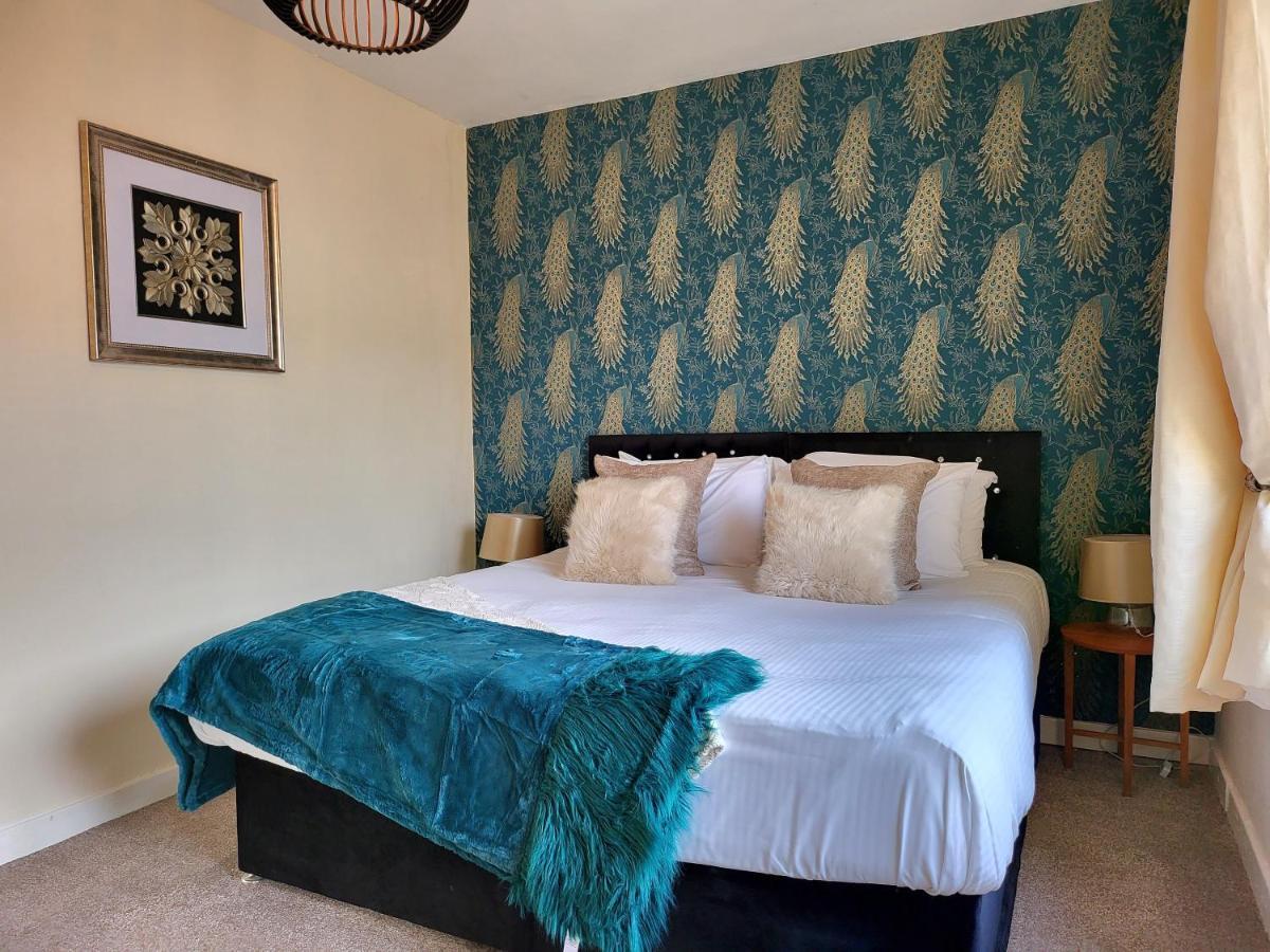 3 Bedroom Aprtmt At Sensational Serviced Aberdeen- Froghall Avenue Apartment
