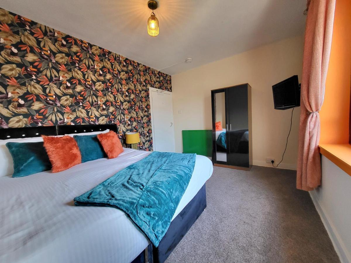 3 Bedroom Aprtmt At Sensational Serviced Aberdeen- Froghall Avenue Apartment