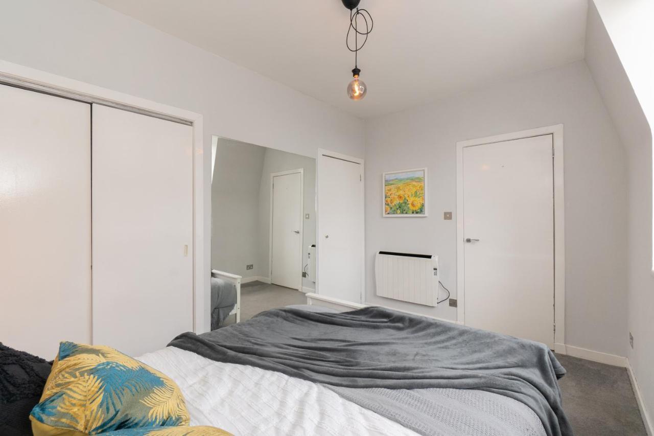 Apartment Vibrant Centre Living Aberdeen