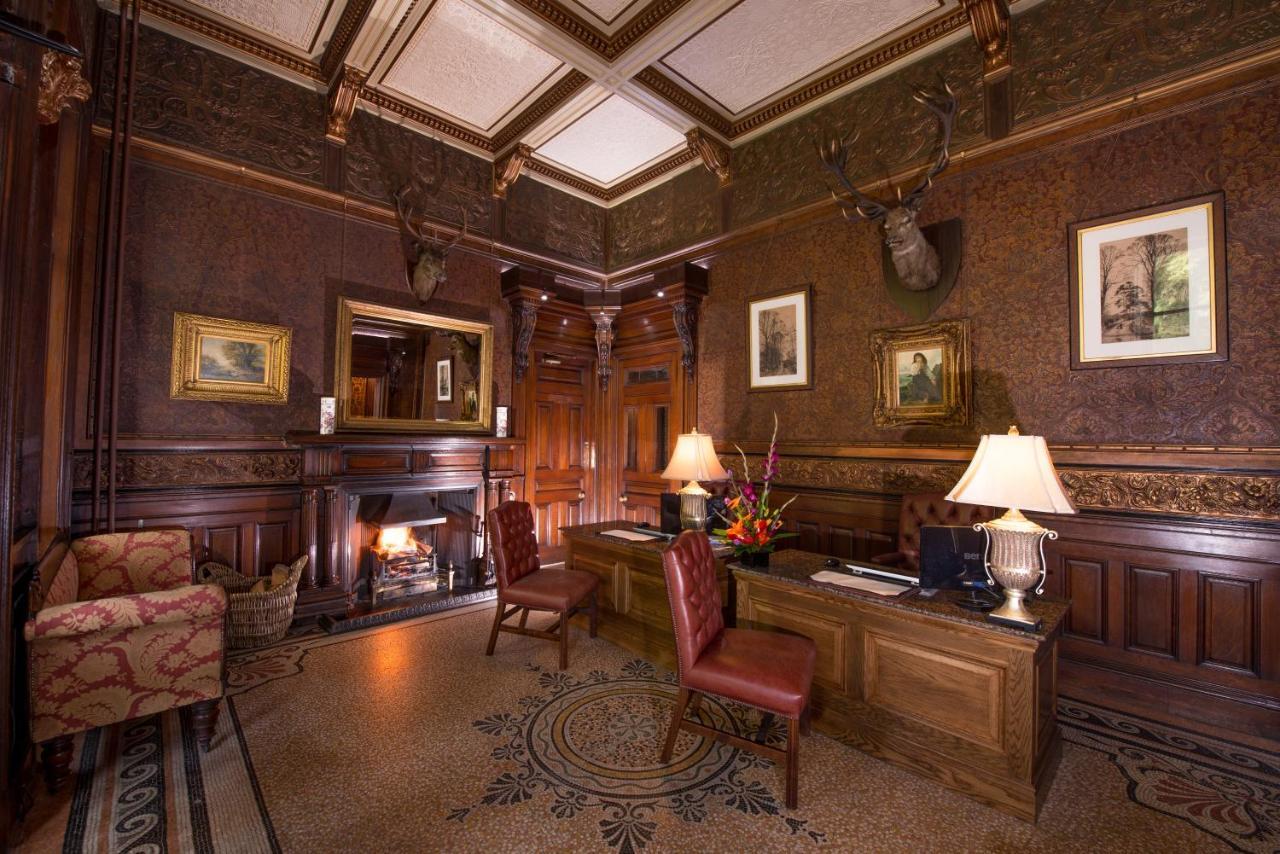 Macdonald Norwood Hall Hotel 4*