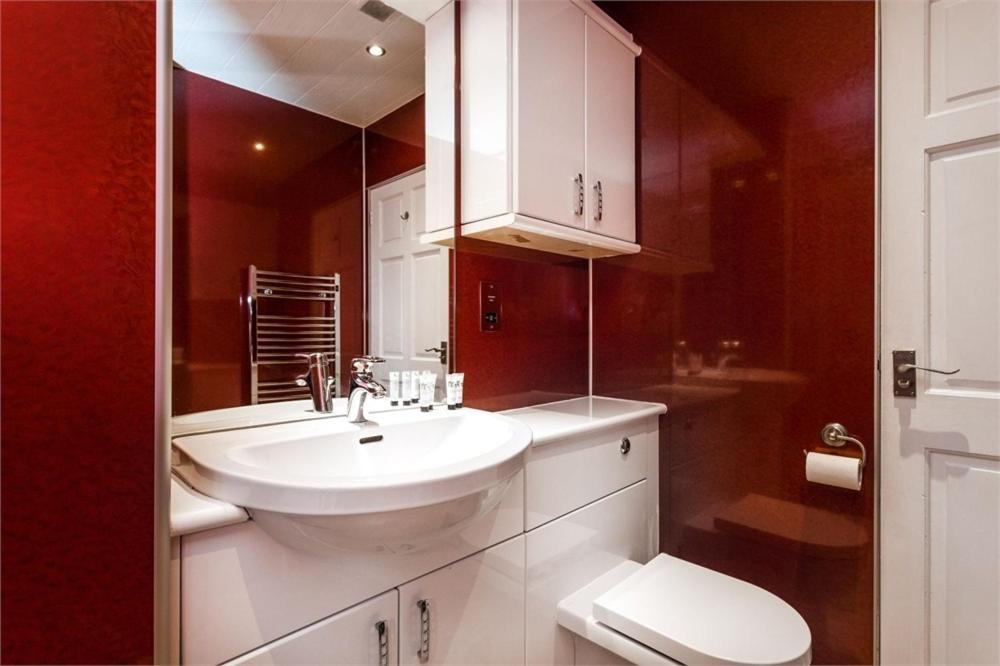 Apartment Chapel Street 42b First Floor 1-bedroom Apartment, Center Aberdeen