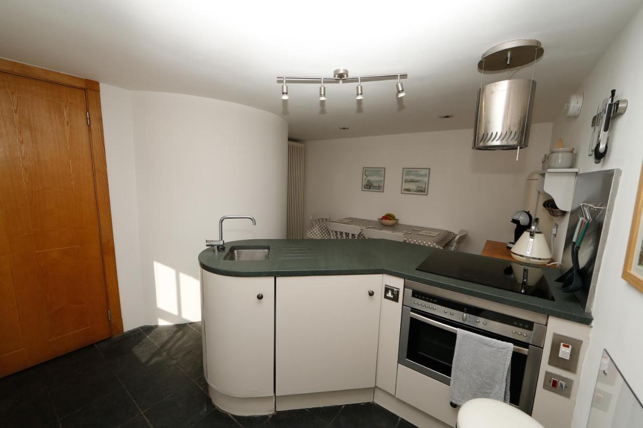 Unique 2 Bedroom In Fittie Aberdeen