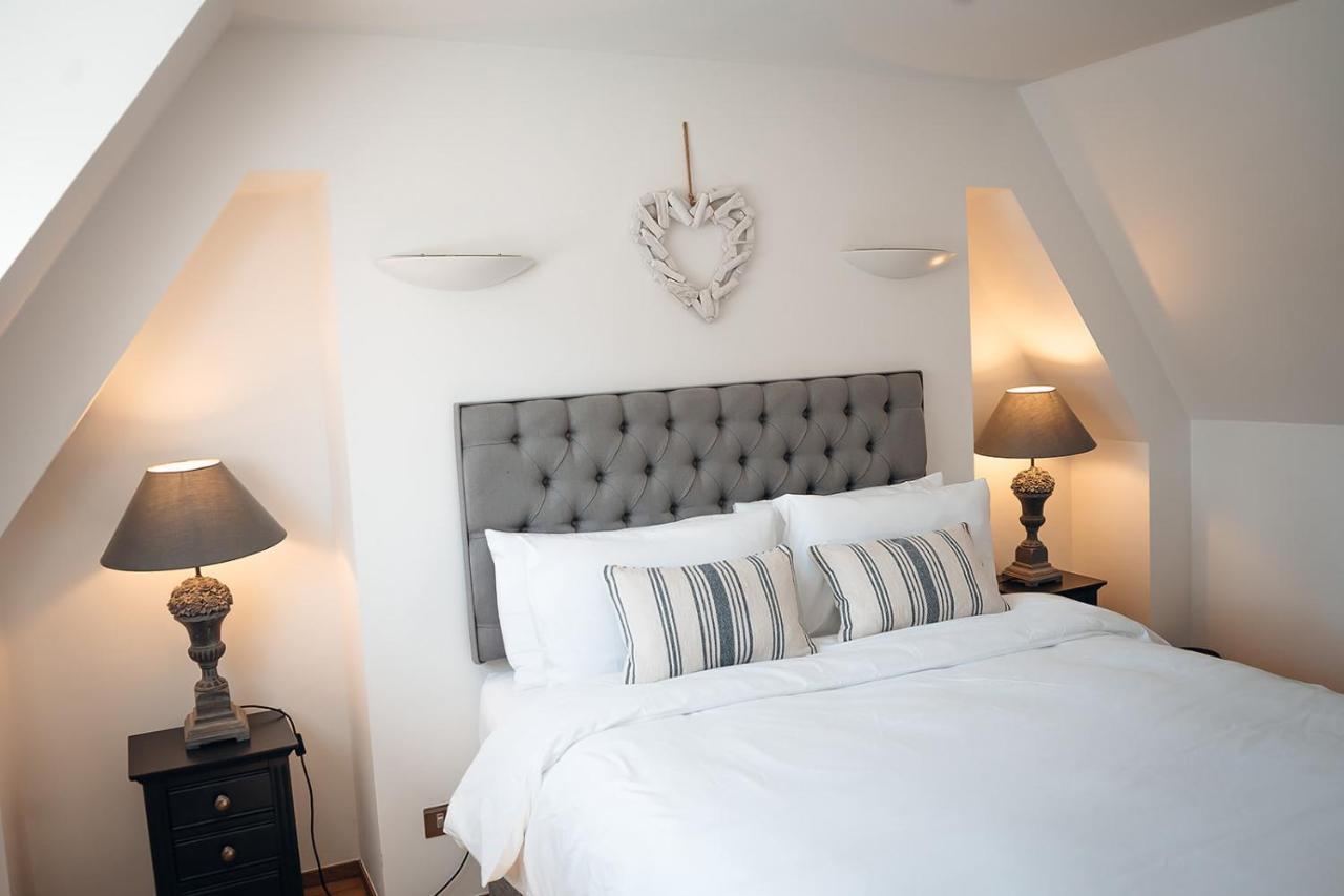 Unique 2 Bedroom In Fittie