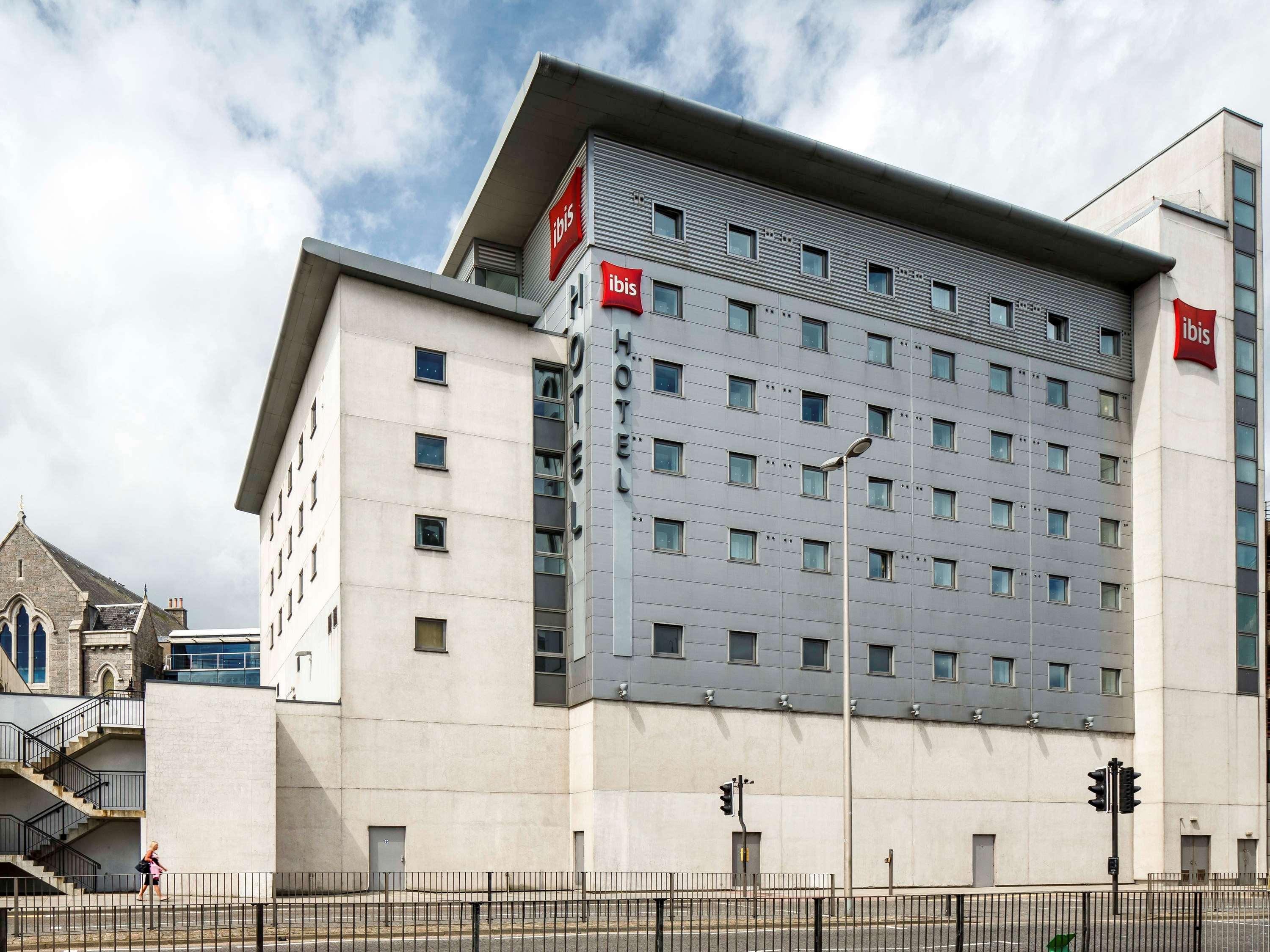 Hotel Ibis Centre - Quayside 3*