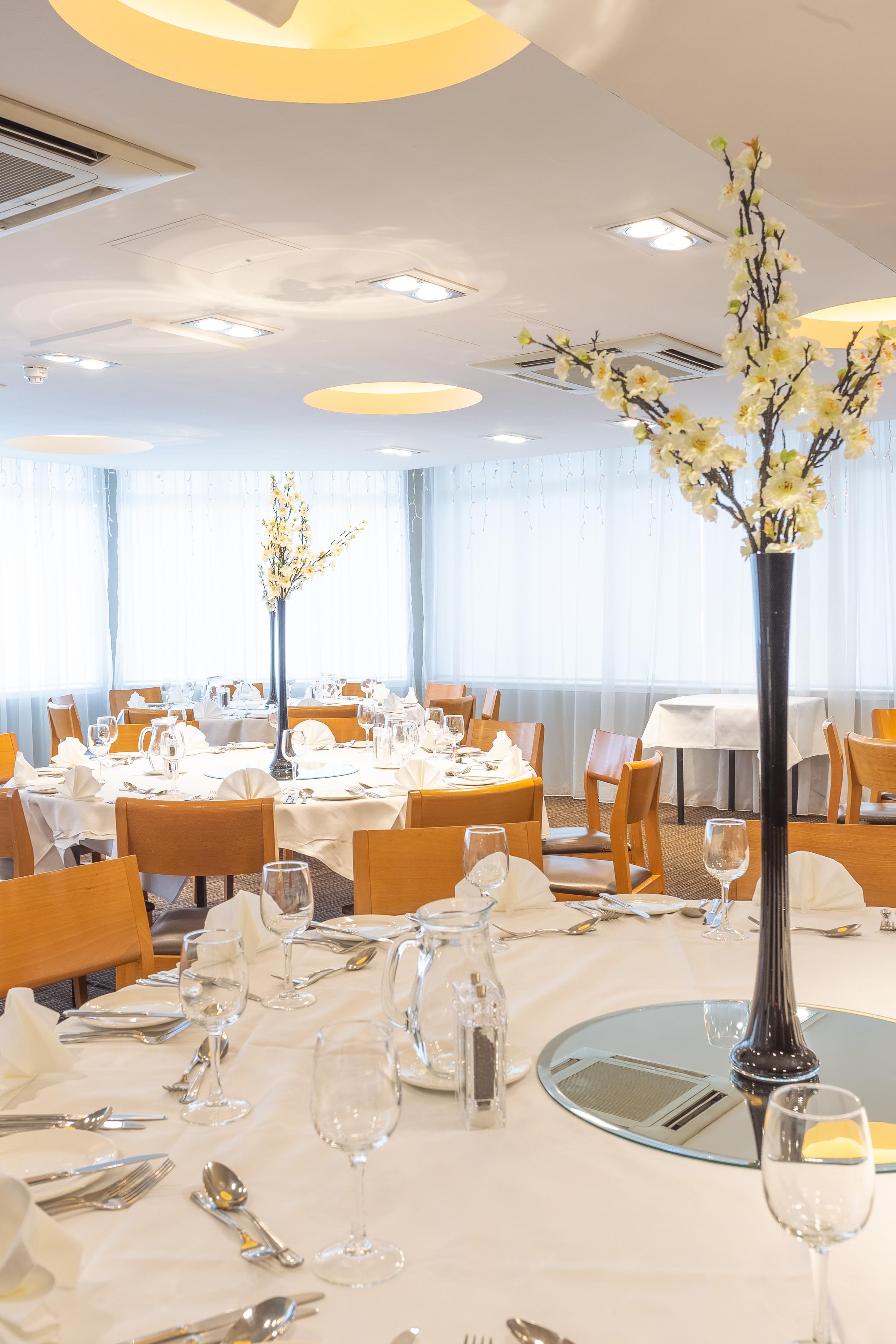 Palm Court 4* Aberdeen