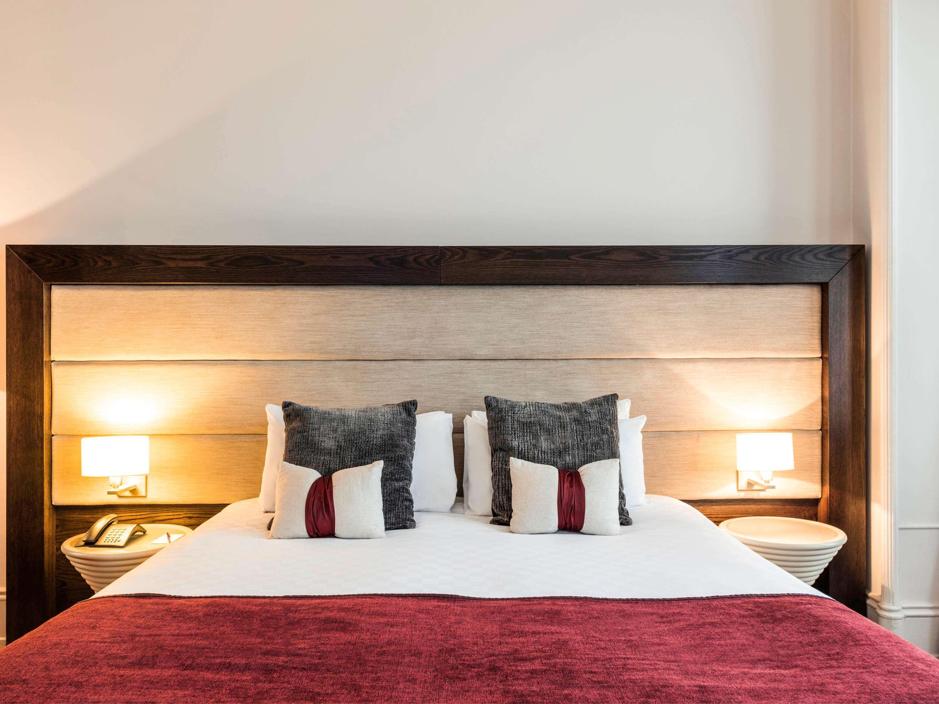 Mercure Caledonian Hotel
