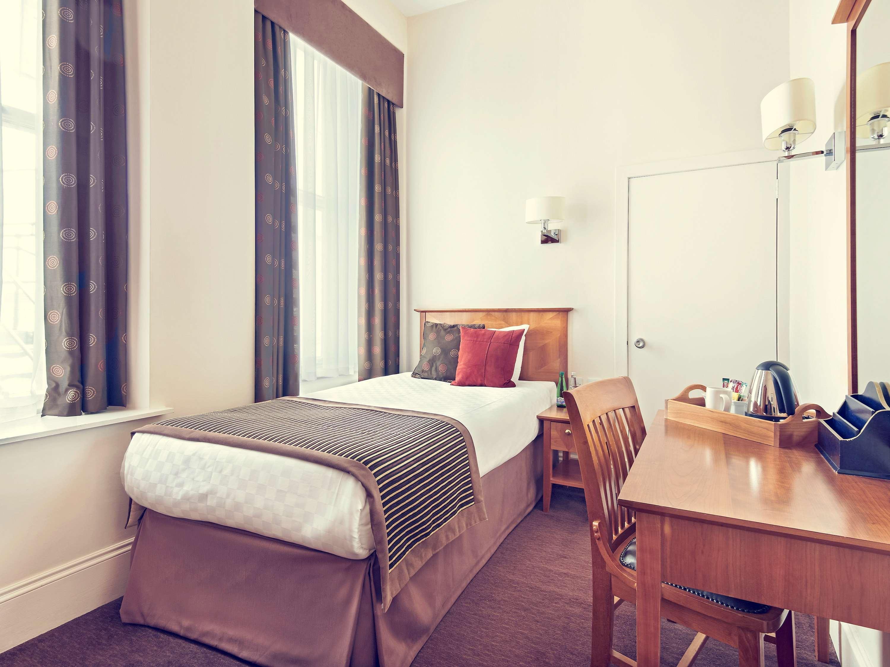 Mercure Caledonian