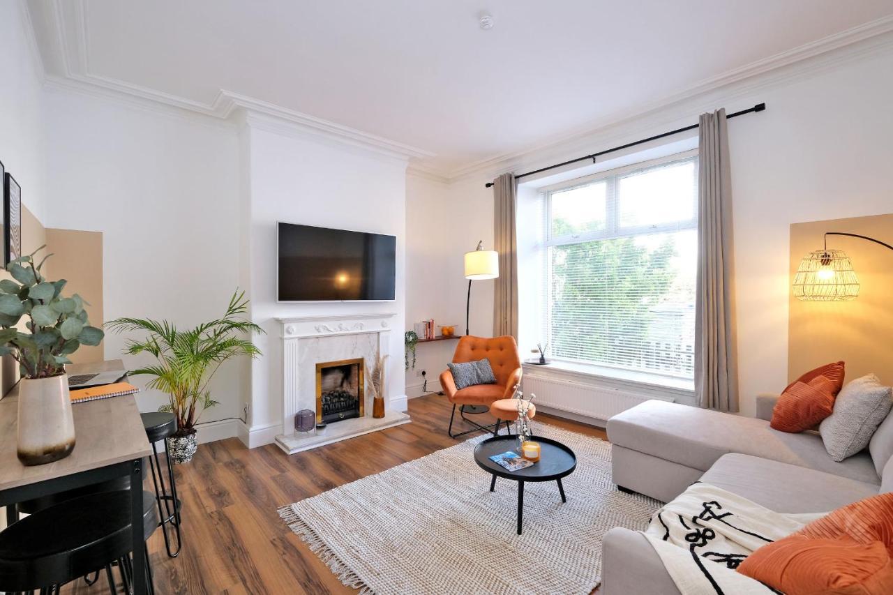 Apartment Sensational West End Living With Bicocca