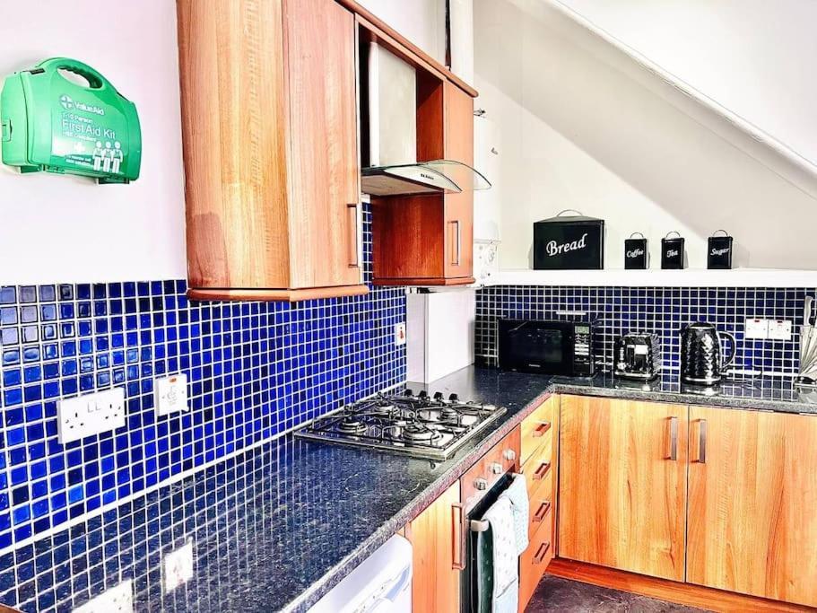 Crown House Two Bedroom Apartment Aberdeen