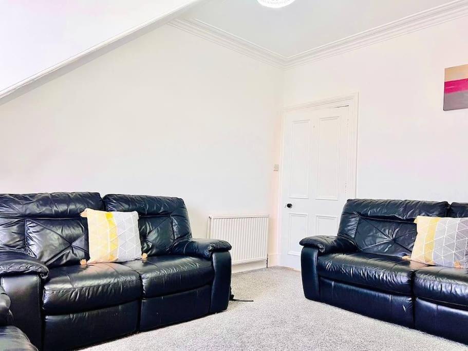 Apartment Crown House Two Bedroom