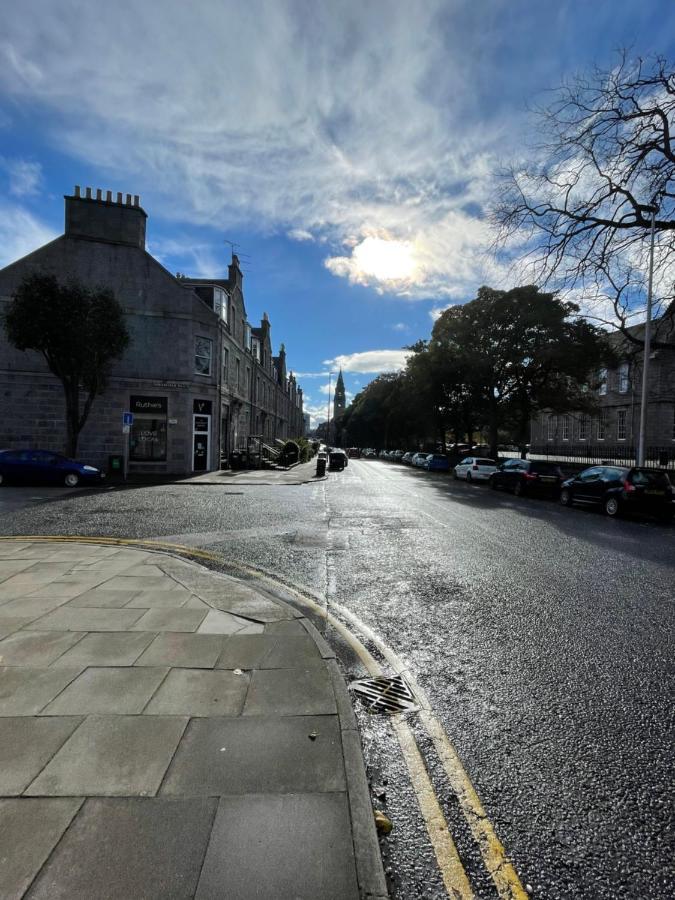Amazing Getaways - The Place For With Free Parking Aberdeen