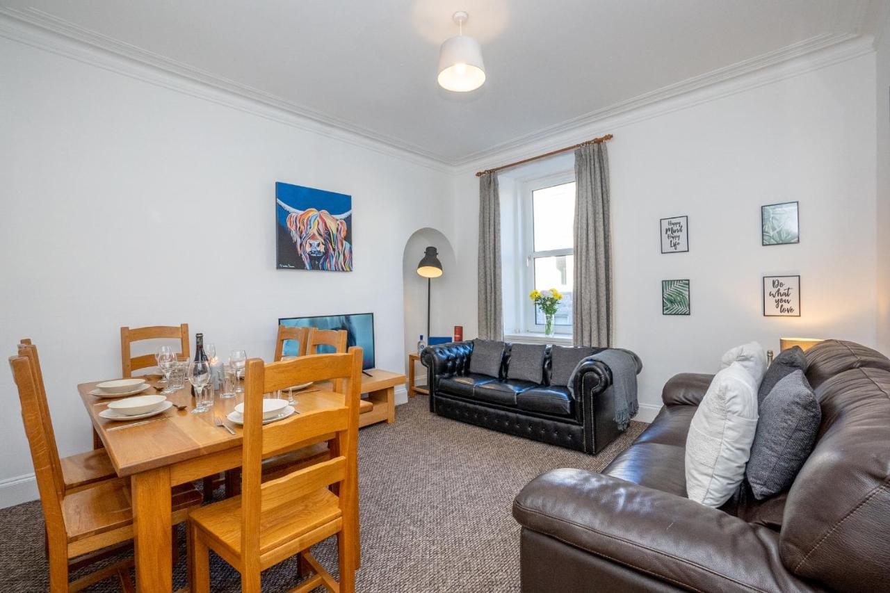 Dwellcome Ltd 3 Double Bedroom - Our Site For Assurance Apartment Aberdeen