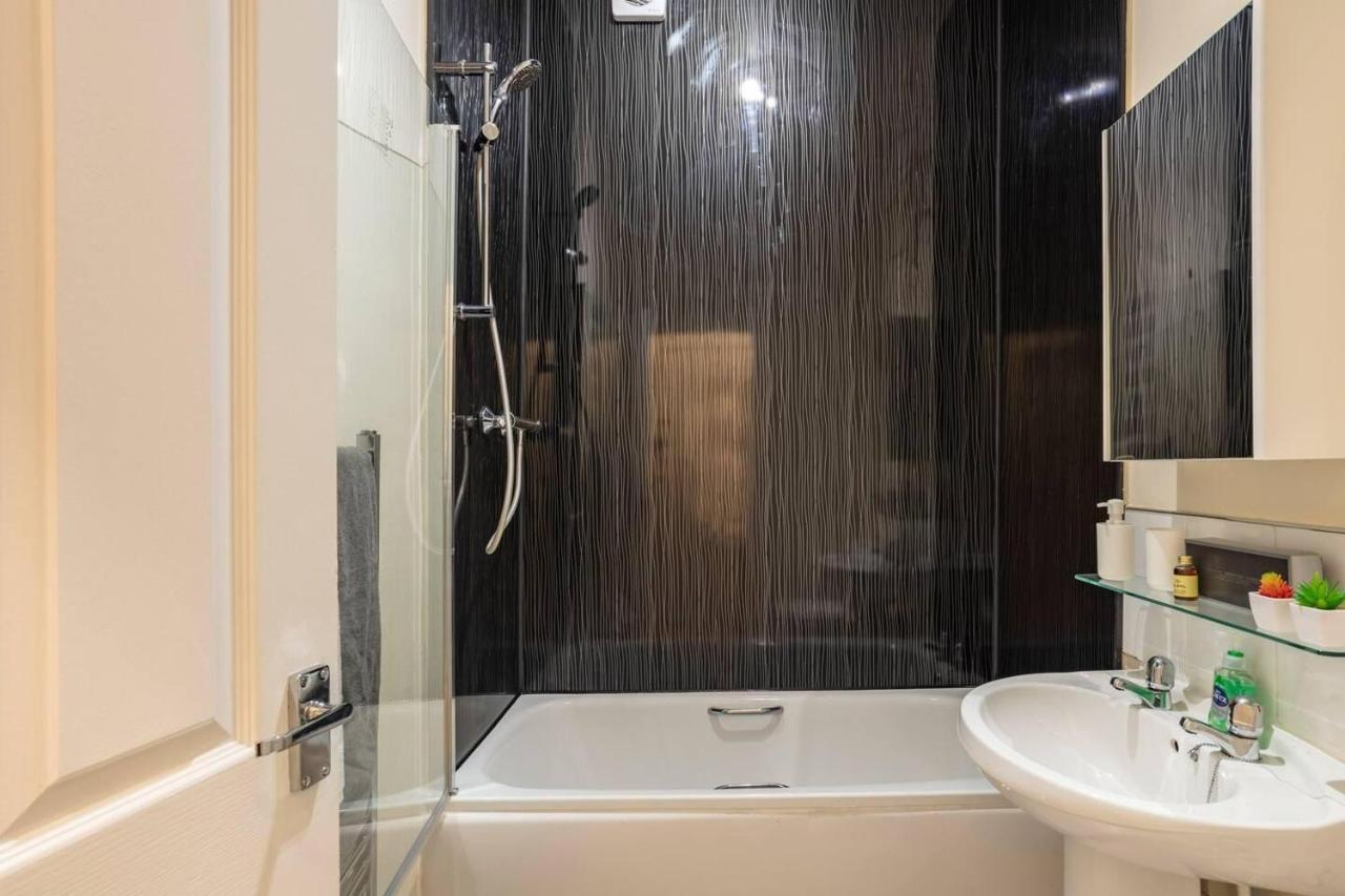 Apartment 1br Summit Holburn - Cosy Flat With Ultrafast Wifi