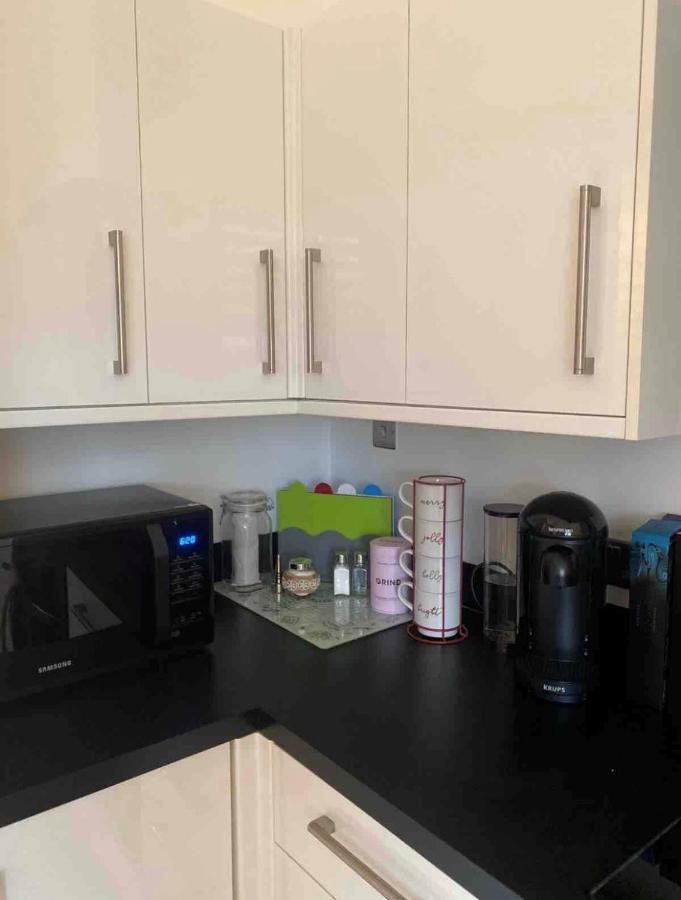 Amazing Getaways - The Place For With Free Parking Apartment Aberdeen
