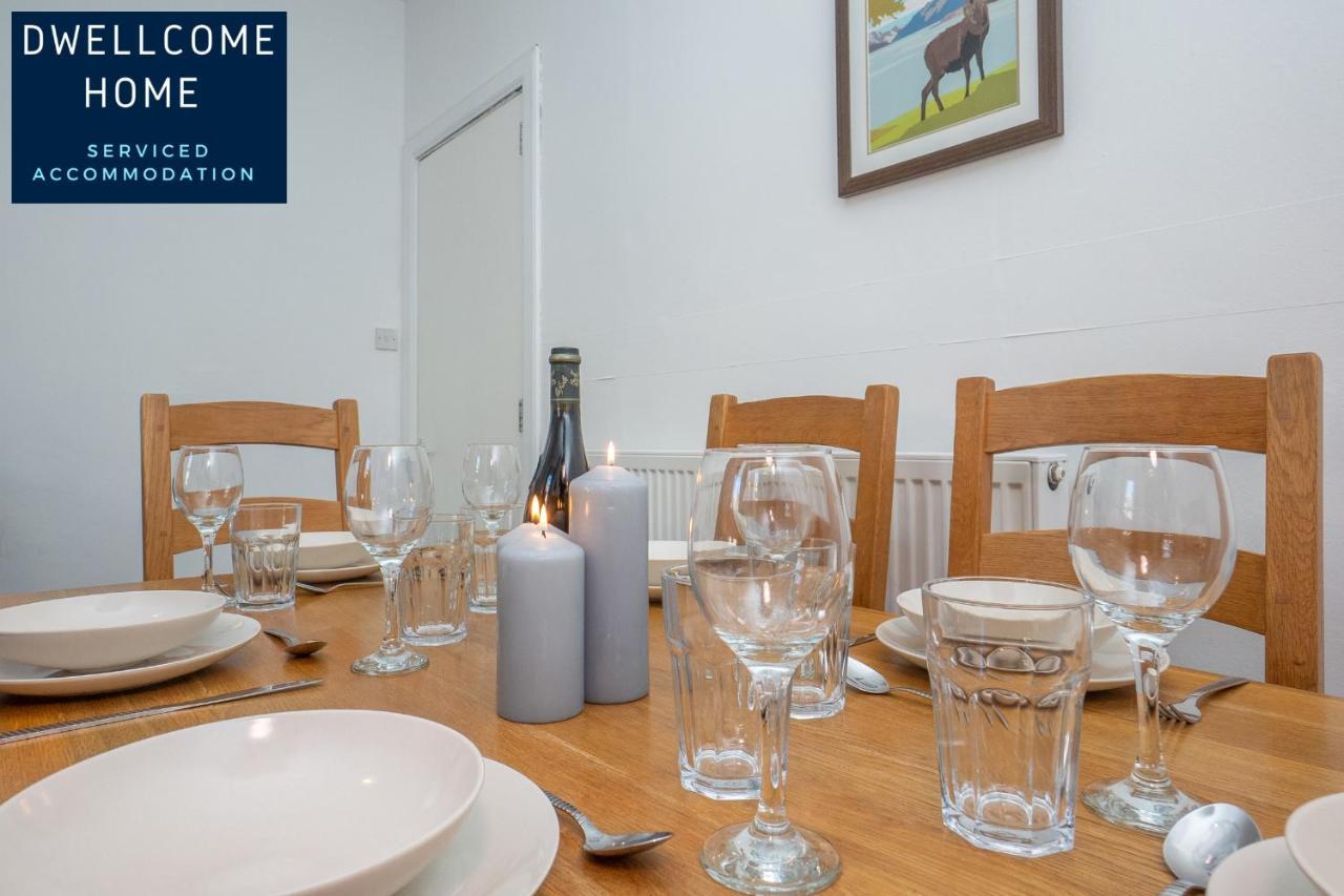 Dwellcome Ltd 3 Double Bedroom - Our Site For Assurance *