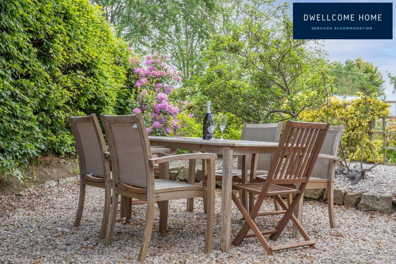 Dwellcome Aberdeen: 5-bedroom Garden House With Fast Wi-fi