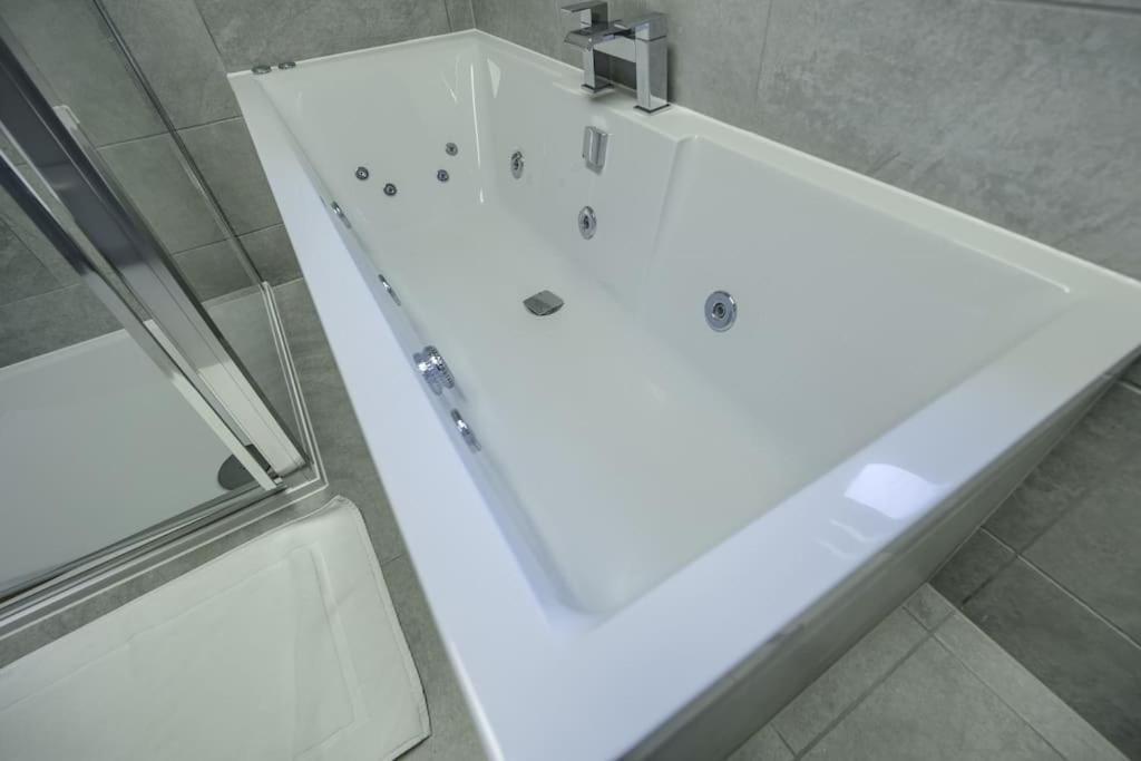 Vion Apartment- Westerton Aberdeen