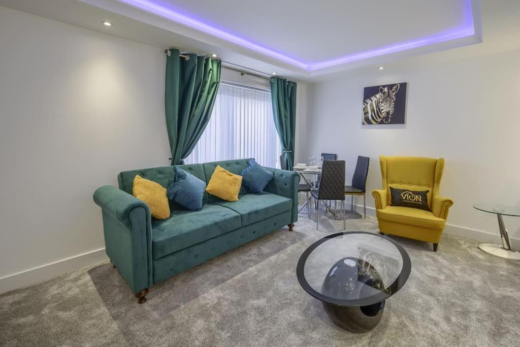 Vion Apartment- Westerton