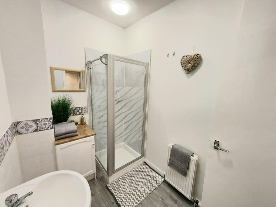 Apartment Granite Getaways - The Terrace Below Aberdeen