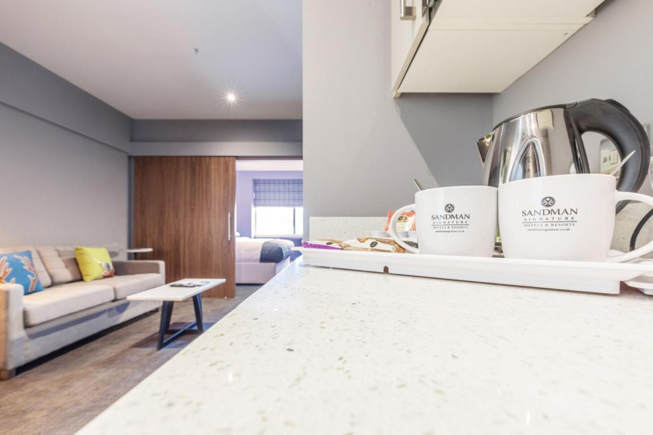 Hotel Sandman Signature &