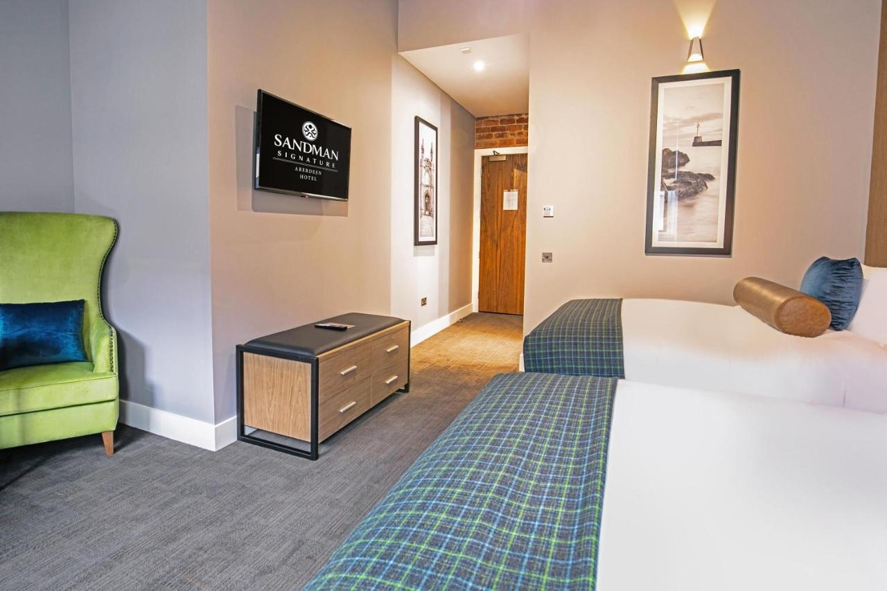 Hotel Sandman Signature & Aberdeen