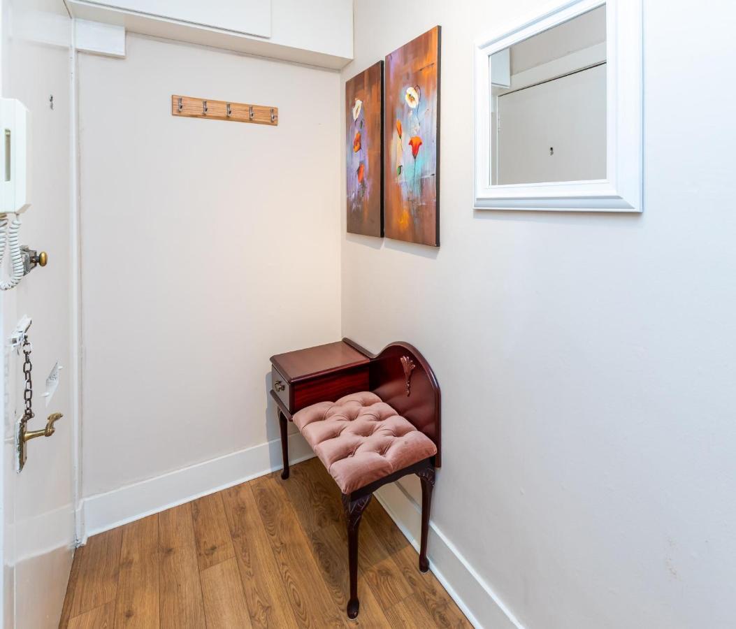 Modern Free Parking Apartment Aberdeen