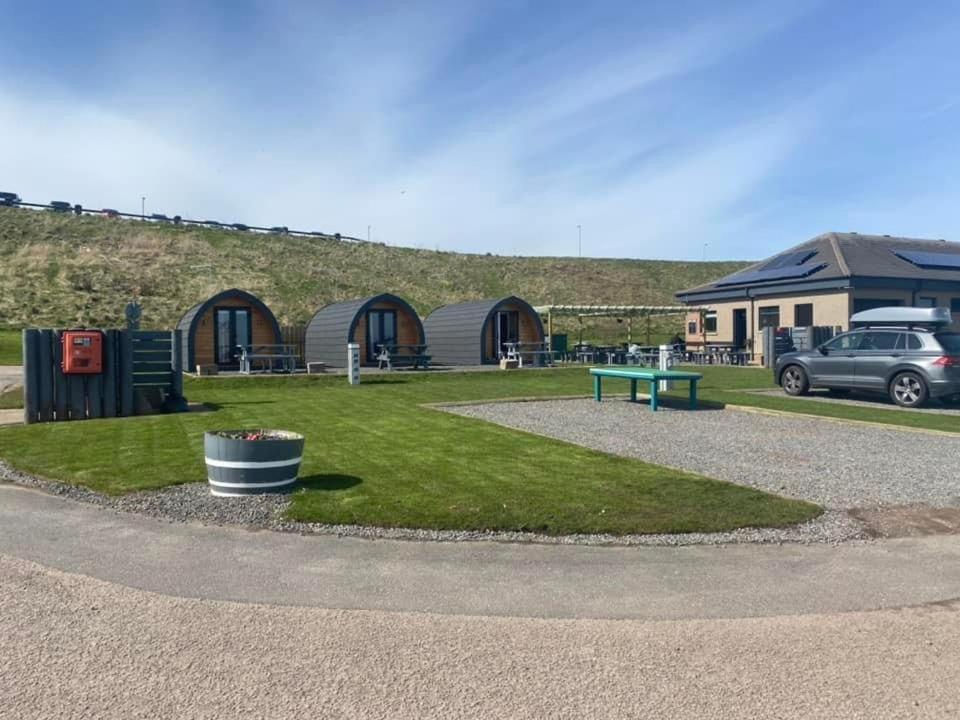 Marina Bay Pods Aberdeen