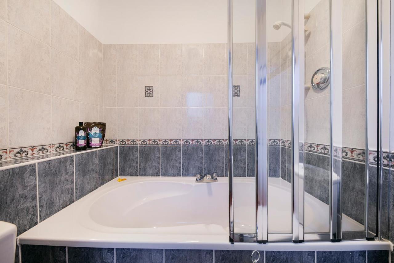 Castle Street ✪ Grampian Lettings Ltd Apartment Aberdeen