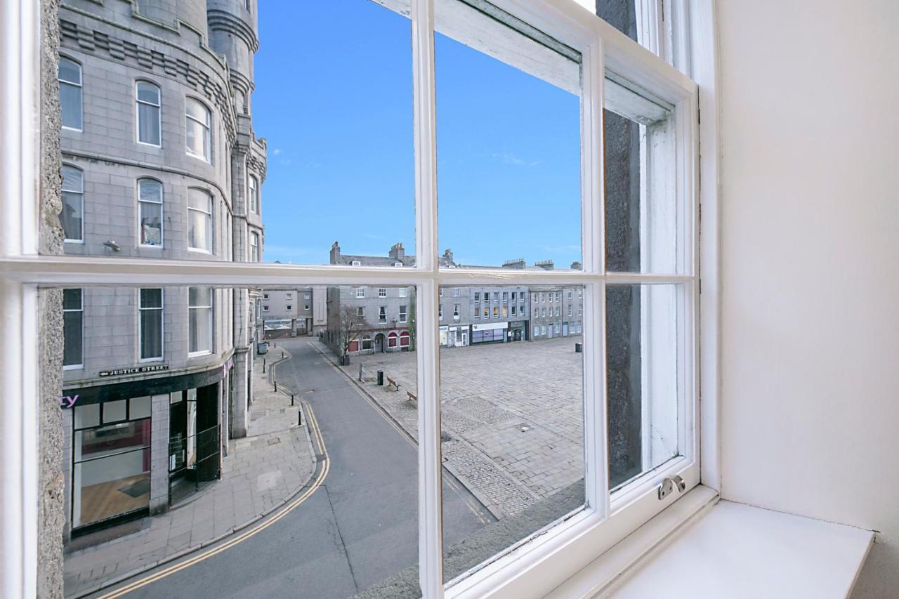 Apartment Castle Street ✪ Grampian Lettings Ltd *