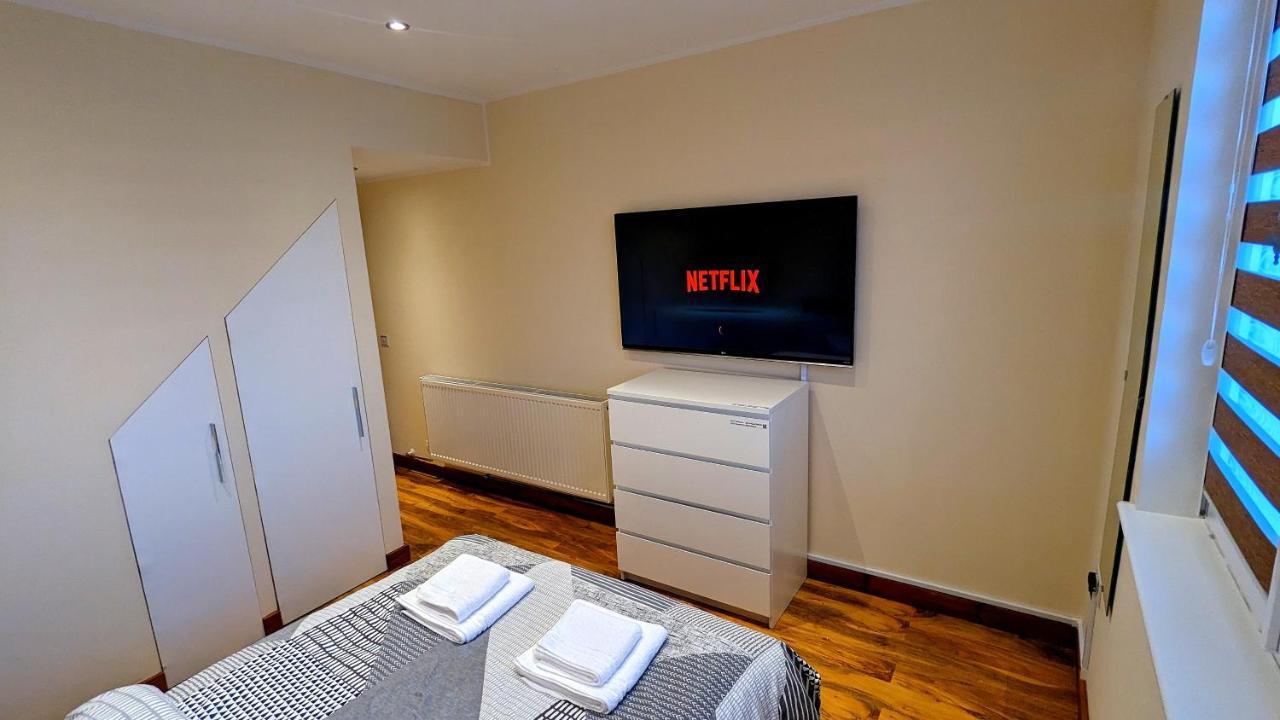 Private In Modern Homestay *