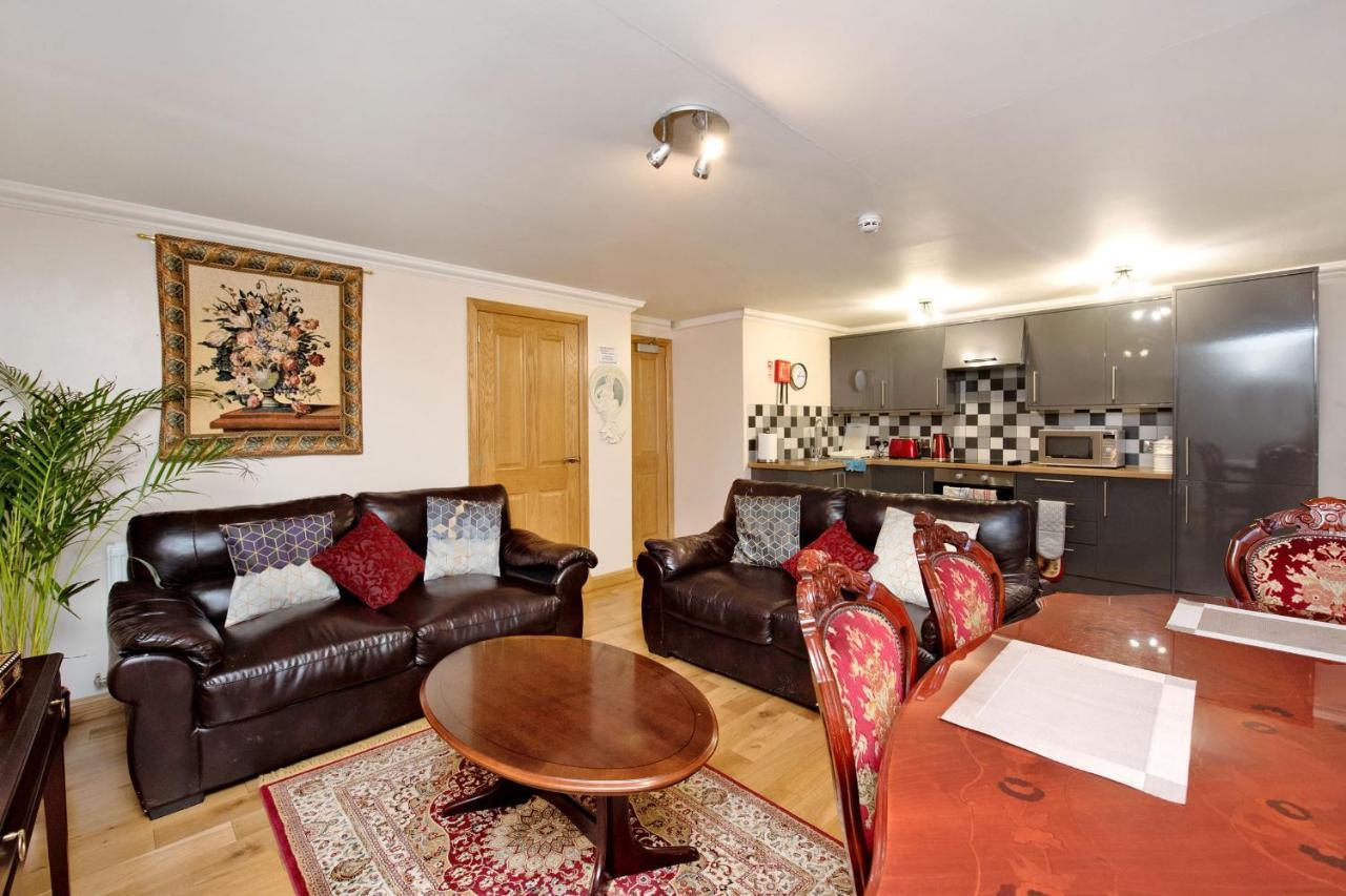 Shah Zaki Casa Bella Guest house