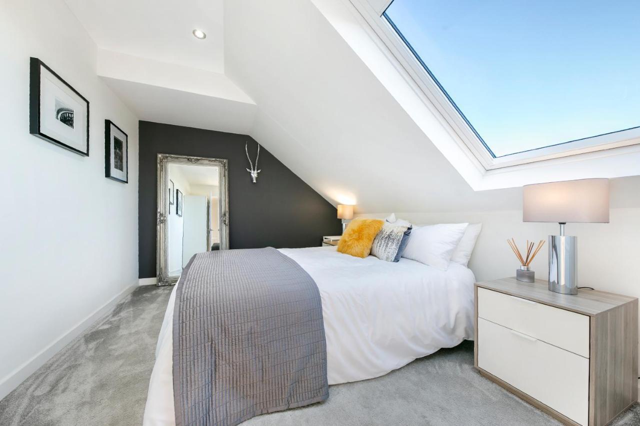 Countesswells Crescent ✪ Grampian Lettings Ltd Villa Aberdeen