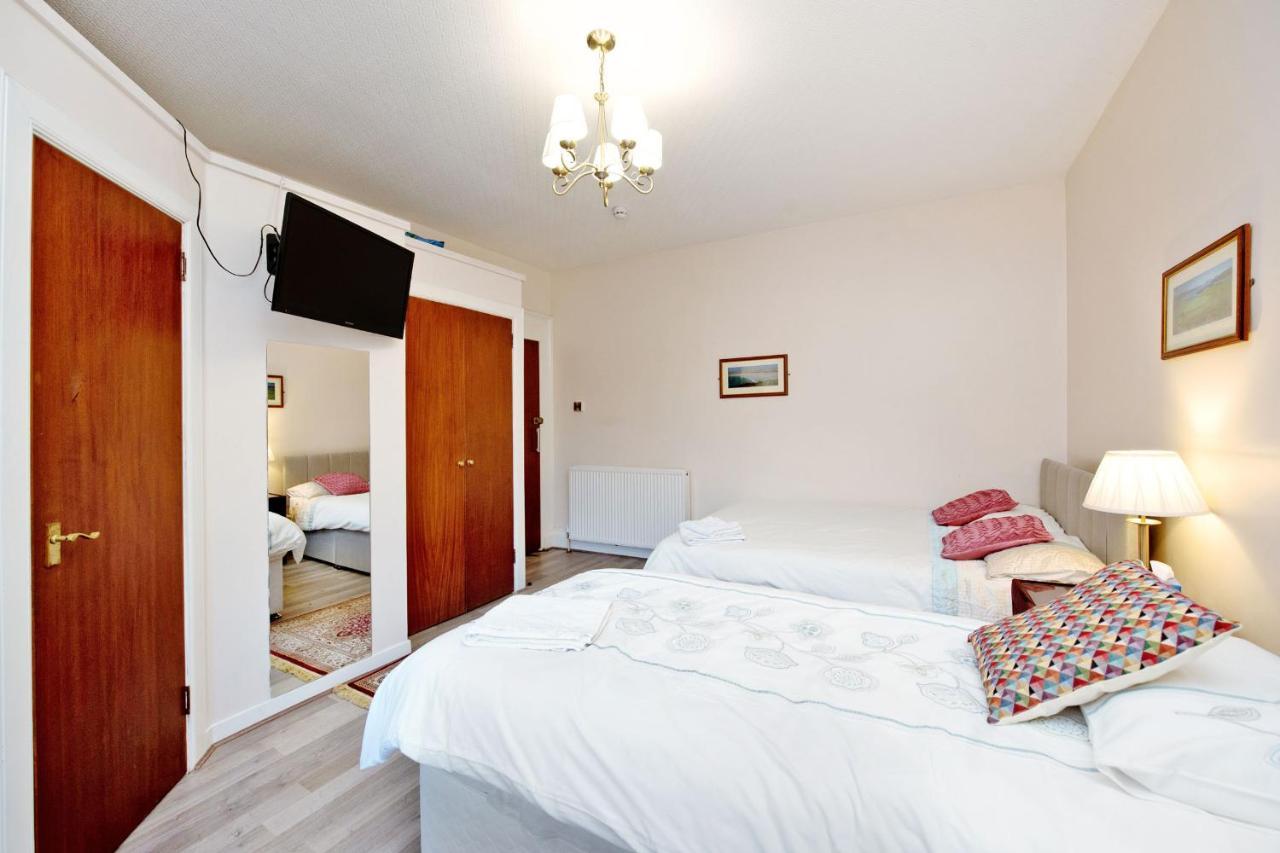 Grandmansion-9br-sleeps17-parking-corporategroups * Aberdeen
